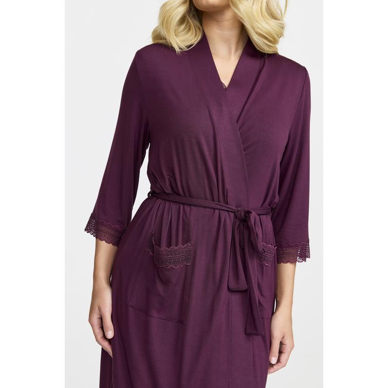 Damella dressing gown with lace Plum