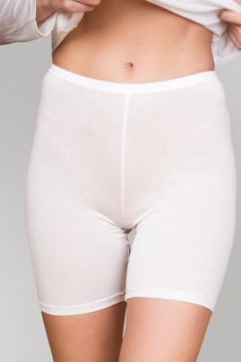 Lady Avenue Pure Silk short pants Off-white